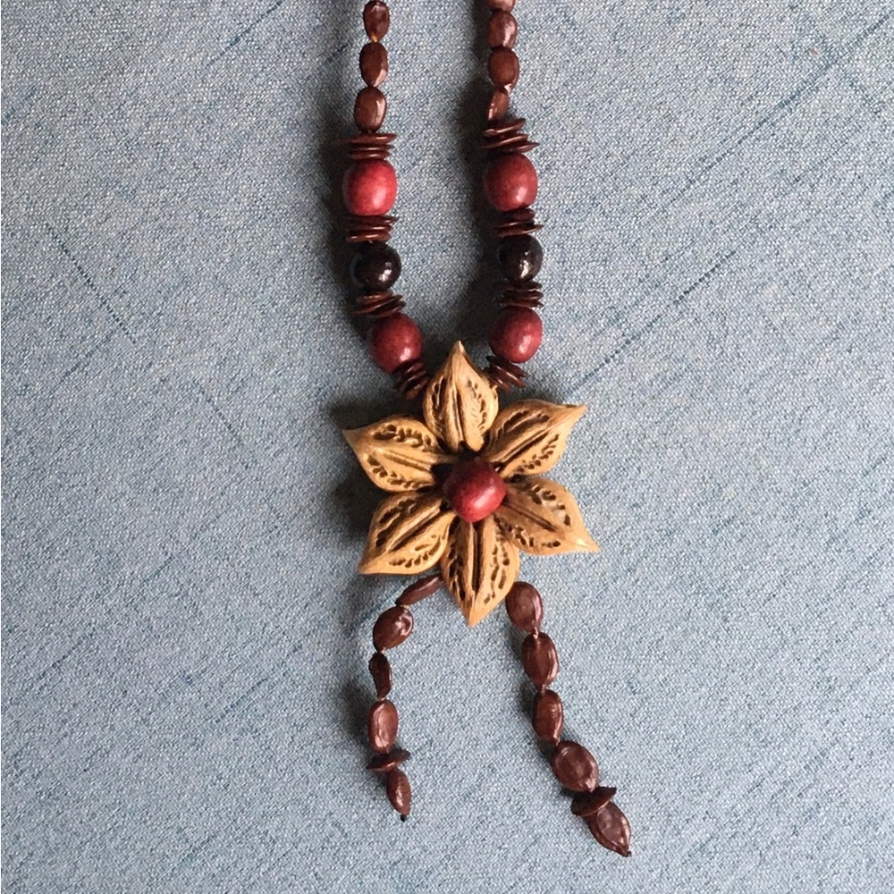 Seed necklace